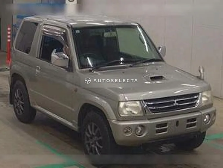 Mitsubishi Pajero Mini 2005, photo 1 of 1