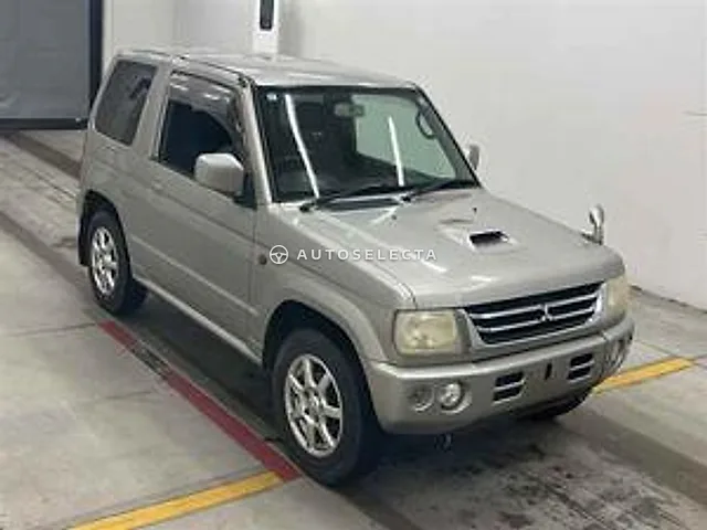 Mitsubishi Pajero Mini 2004, auction grade 3.5