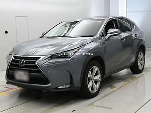Lexus NX 2017, auction grade R
