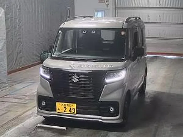 Suzuki Spacia Base 2025, auction grade 6