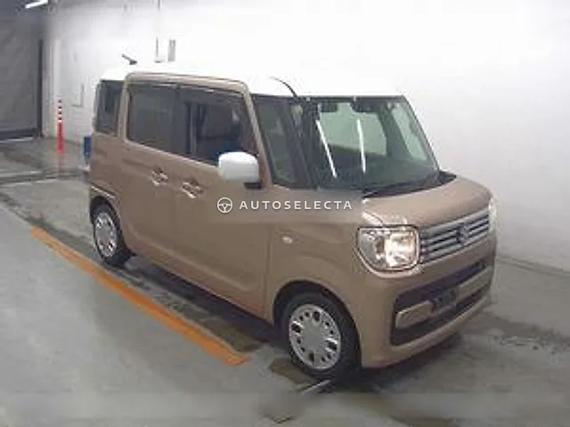 Suzuki Spacia 2023, auction grade 4