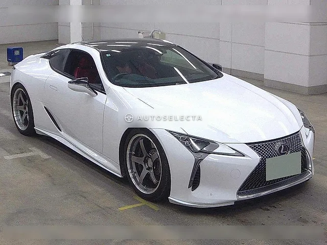 Lexus LC 2018, auction grade 5