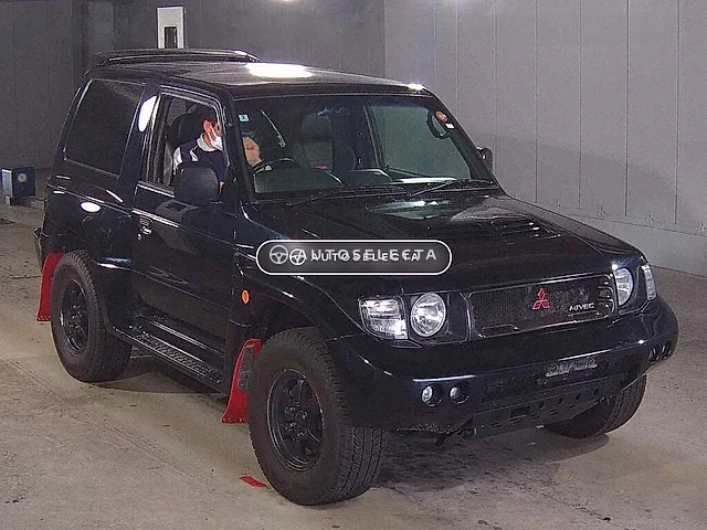 Mitsubishi Pajero 1998, auction grade 3