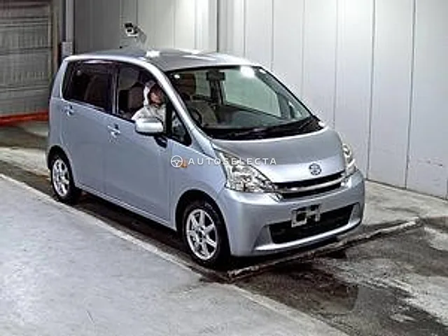 Daihatsu Move 2011, auction grade 3.5