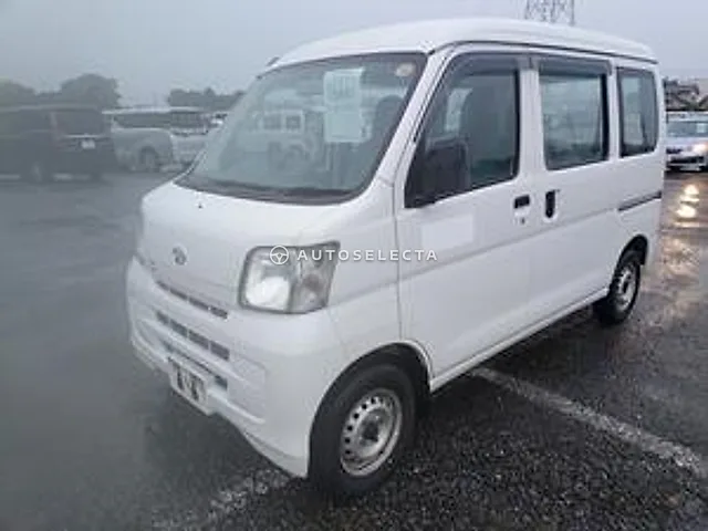 Daihatsu Hijet Cargo 2017, auction grade 3.5