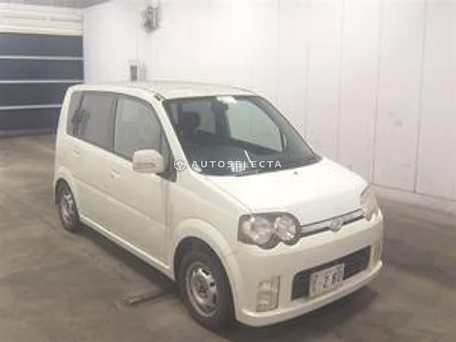Daihatsu Move 2005, auction grade 3.5