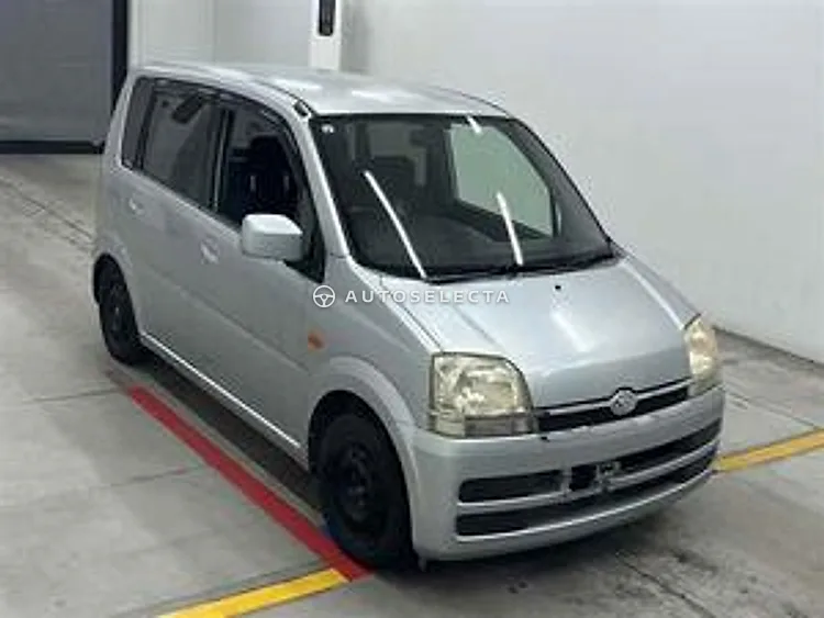 Daihatsu Move 2005, photo 1 of 1