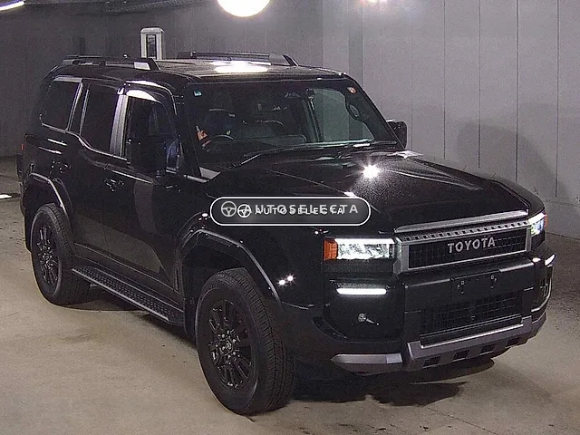 Toyota Land Cruiser 2024, auction grade 5