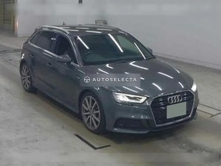 Audi A3 2018, photo 1 of 1