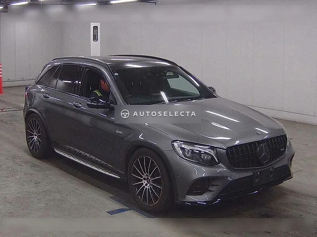 Mercedes-AMG GLC-Class 2017, auction grade 4