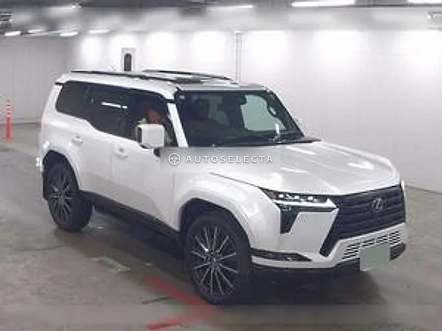 Lexus GX 2025, auction grade 5