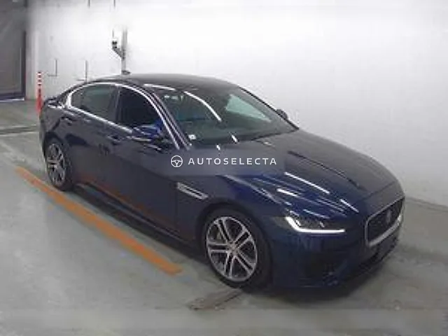 Jaguar XE 2019, auction grade 4