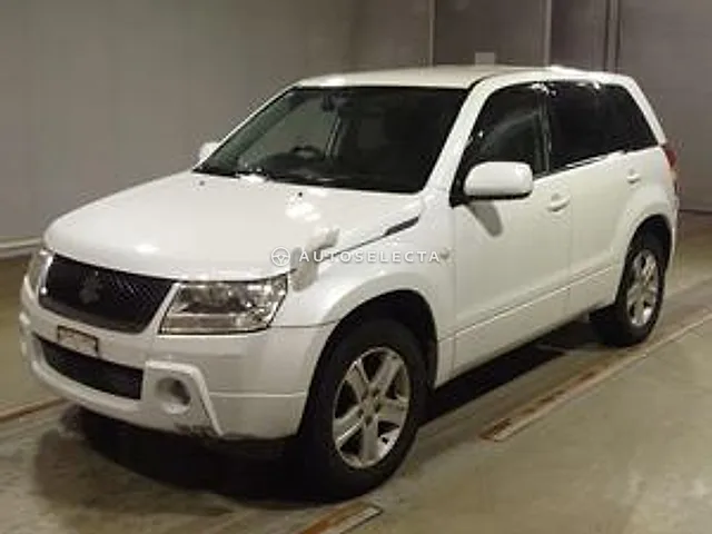 Suzuki Escudo 2007, auction grade 3