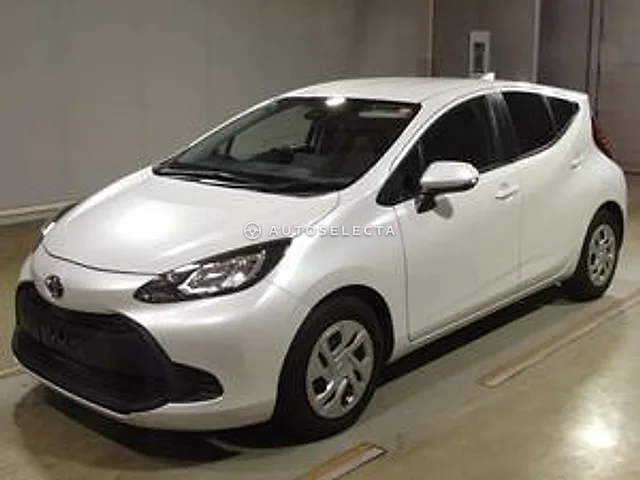 Toyota Aqua 2021, auction grade 4