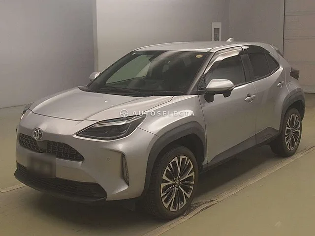 Toyota Yaris Cross 2023, auction grade 4