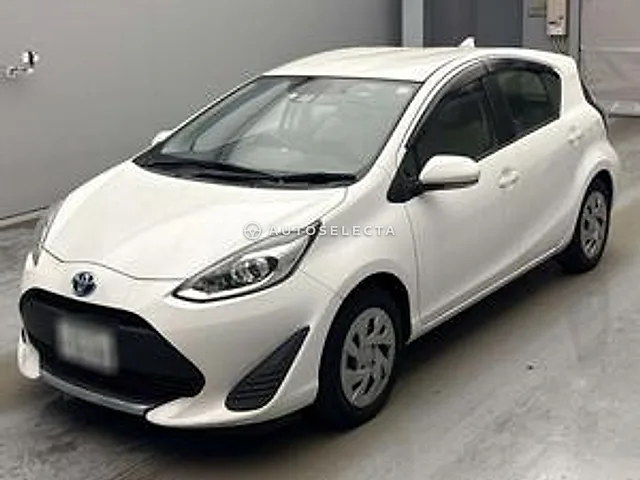 Toyota Aqua 2020, auction grade 4