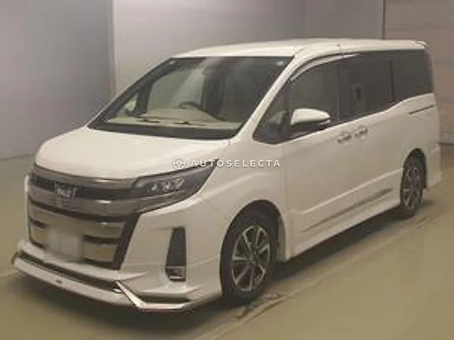 Toyota Noah 2017, auction grade 3.5