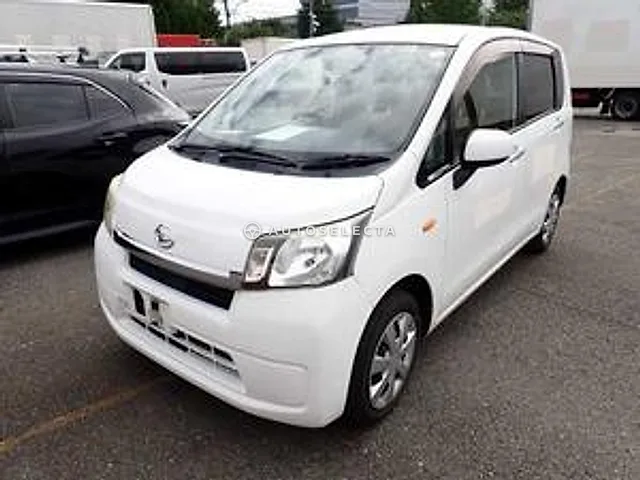 Daihatsu Move 2013, auction grade 3.5
