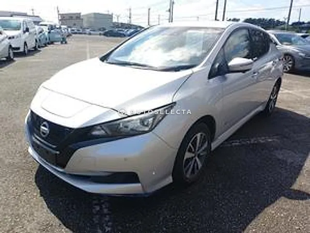 Nissan Leaf 2021, auction grade 4