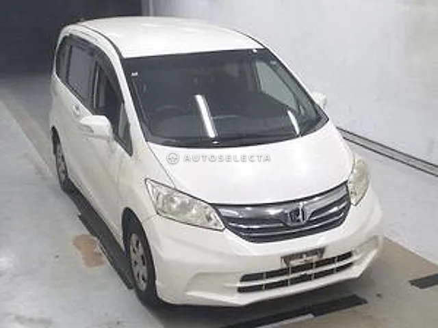 Honda Freed 2012, auction grade R