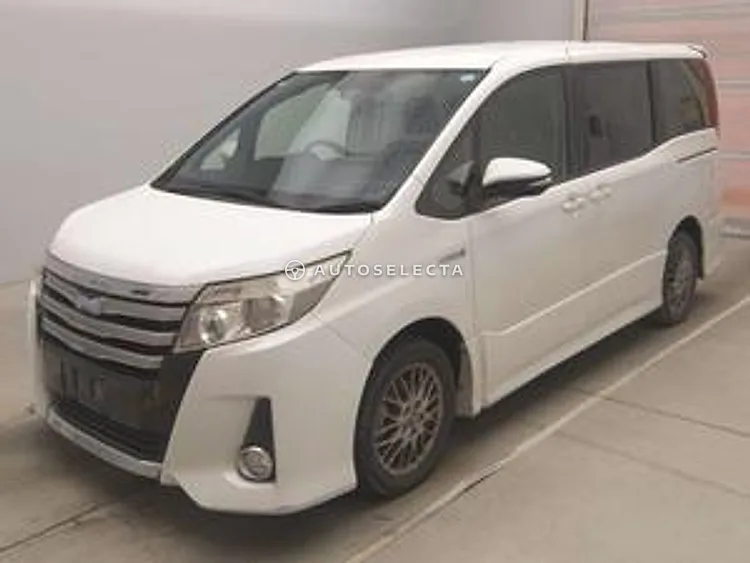Toyota Noah 2016, photo 1 of 1