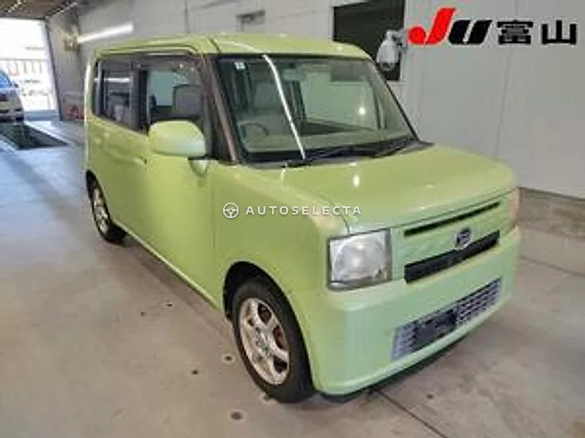Daihatsu Move Conte 2014, auction grade 3.5