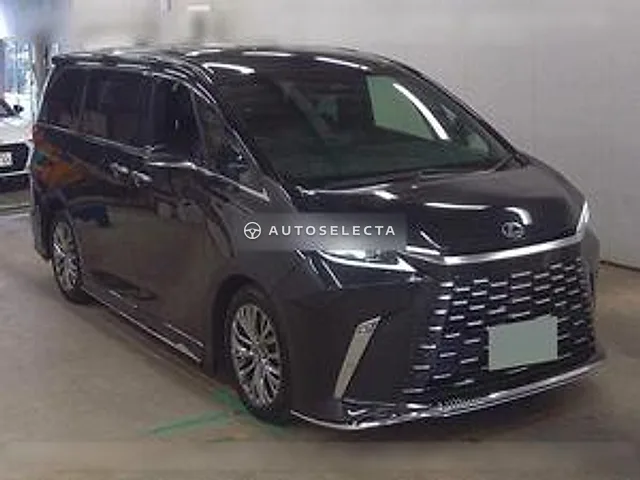Lexus LM 2024, auction grade 4.5