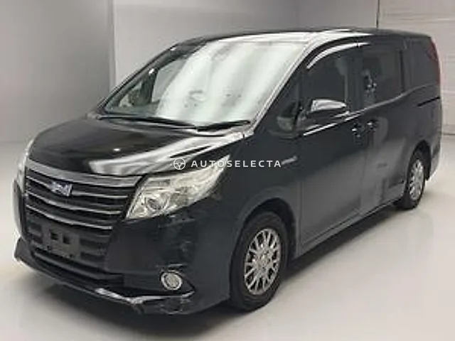 Toyota Noah 2016, auction grade RA