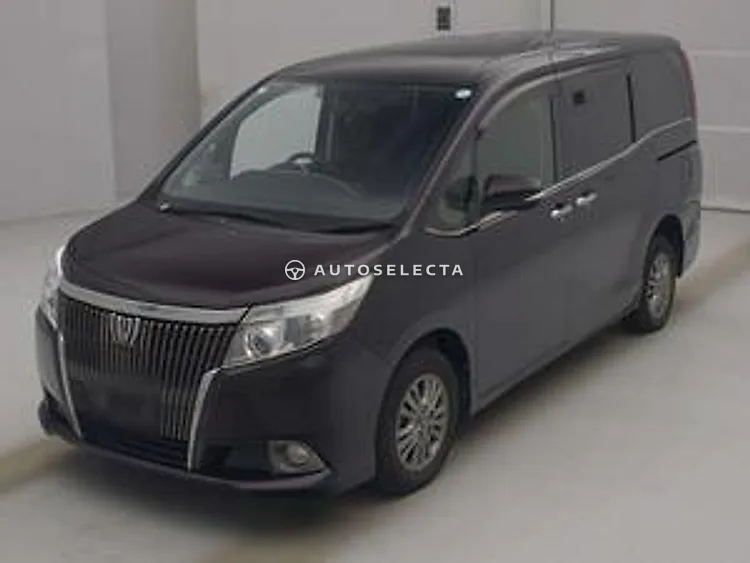Toyota Esquire 2015, photo 1 of 1