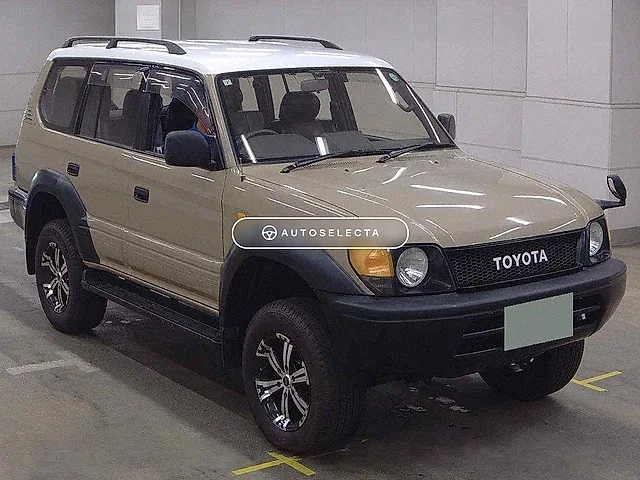 Toyota Land Cruiser 1996, auction grade 3.5