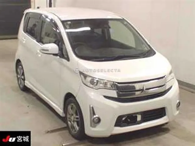 Mitsubishi eK Custom 2015, auction grade 3.5