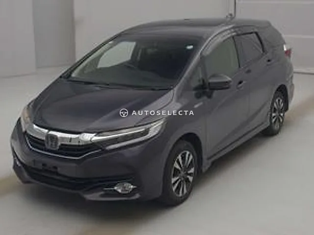 Honda Shuttle 2018, auction grade 3
