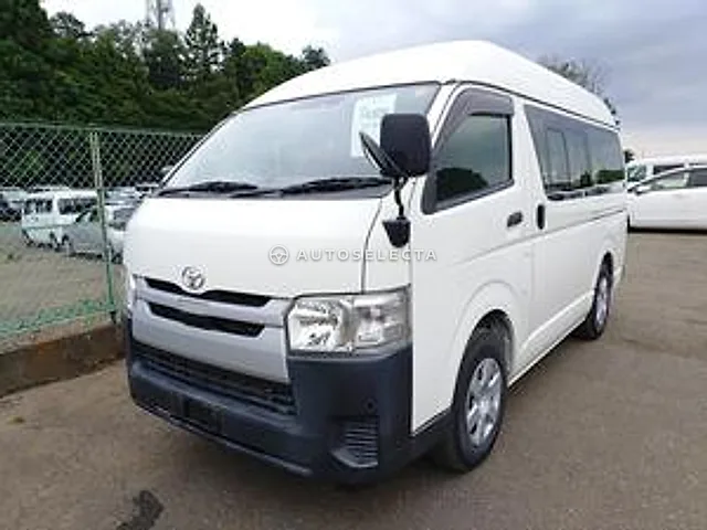 Toyota Hiace 2019, auction grade 4.5