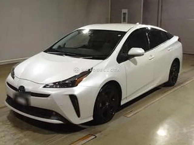 Toyota Prius 2022, auction grade 4.5