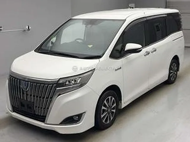 Toyota Esquire 2018, auction grade RA