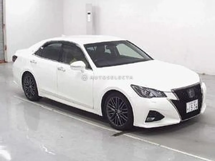 Toyota Crown 2015, photo 1 of 1