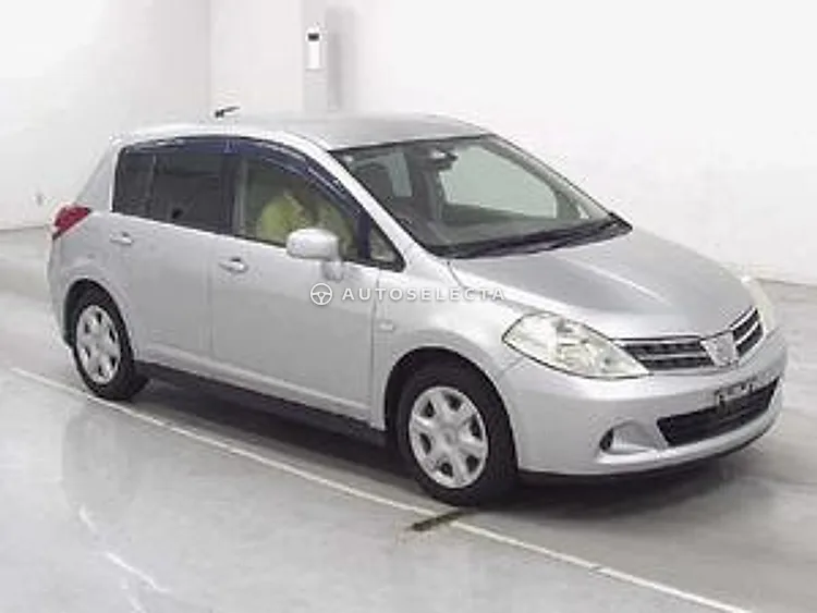 Nissan Tiida 2009, photo 1 of 1
