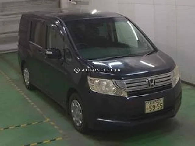 Honda Stepwgn 2012, auction grade 3.5