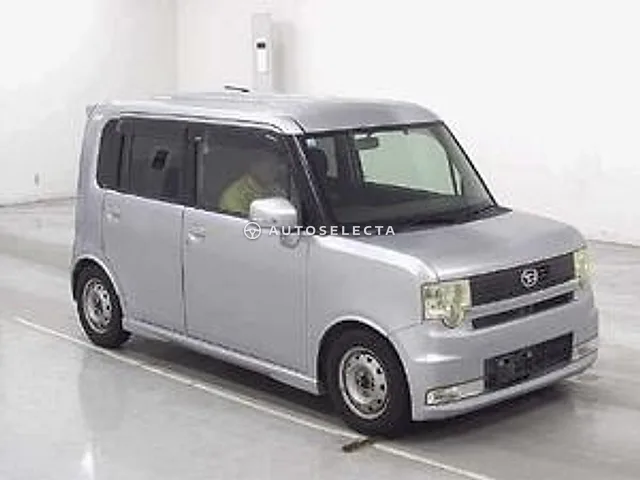 Daihatsu Move Conte 2009, auction grade 3.5
