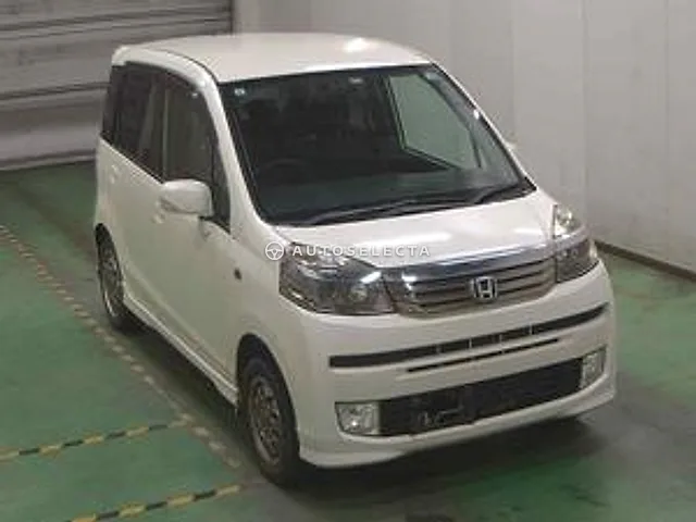 Honda Life 2011, auction grade 3.5