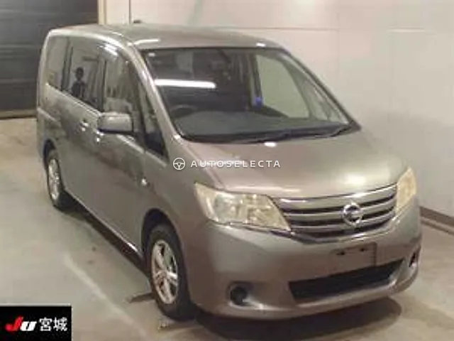 Nissan Serena 2012, auction grade 3.5