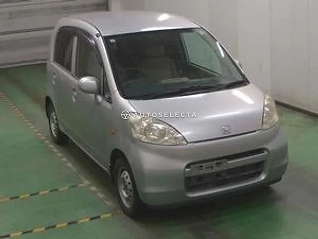 Honda Life 2008, auction grade R
