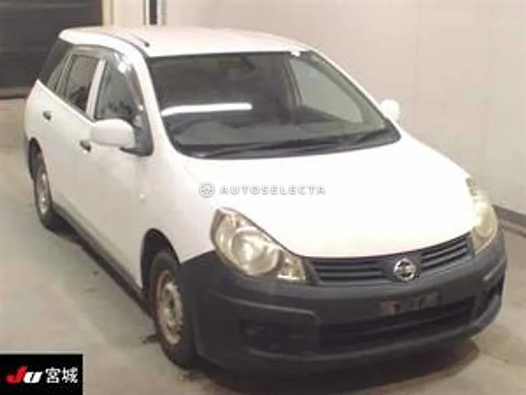 Nissan AD Van 2011, photo 1 of 1
