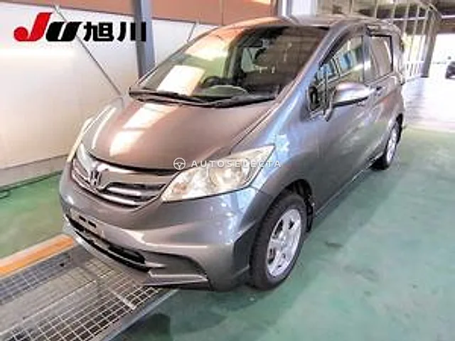 Honda Freed 2012, auction grade 3.5