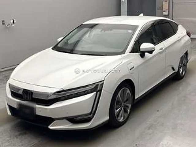 Honda Clarity PHEV 2018, auction grade 4.5