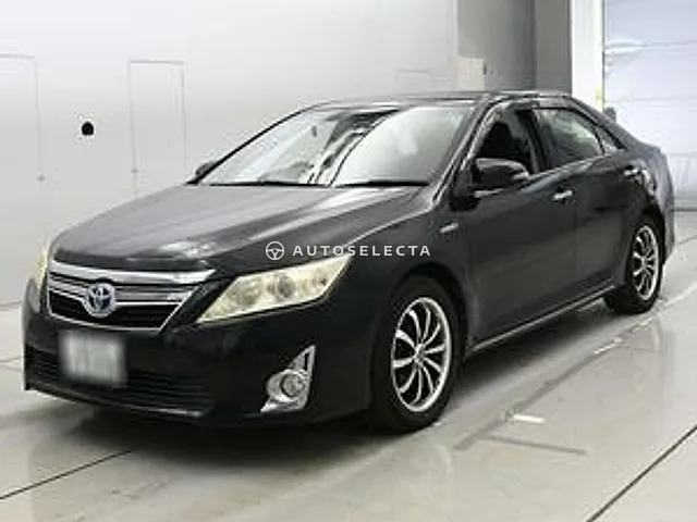Toyota Camry 2012, auction grade 3