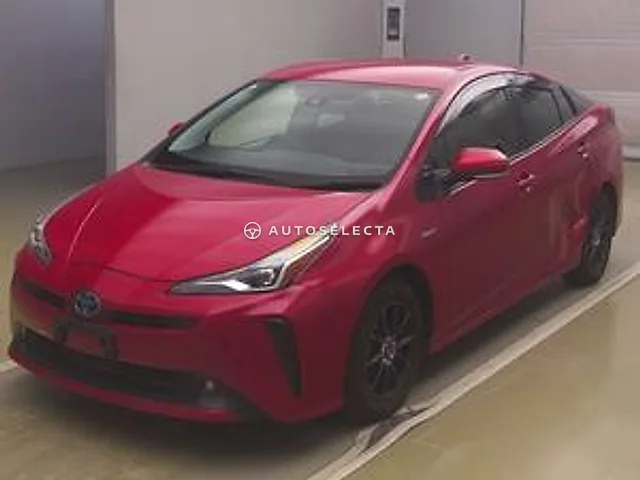 Toyota Prius 2019, auction grade RA
