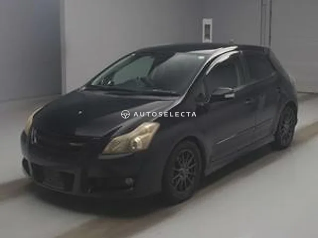 Toyota Blade 2007, auction grade RA