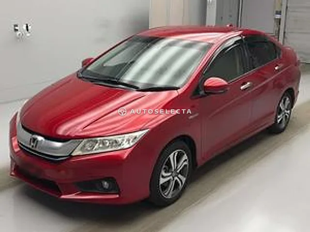 Honda Grace 2016, auction grade 3.5