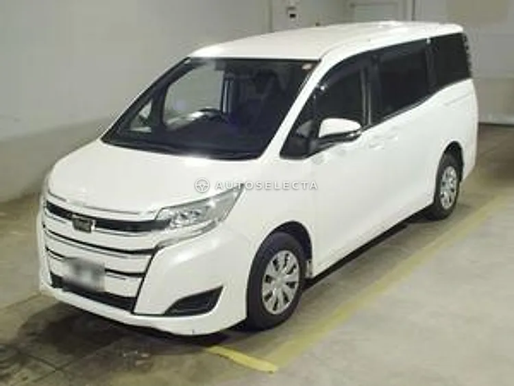 Toyota Noah 2017, photo 1 of 1